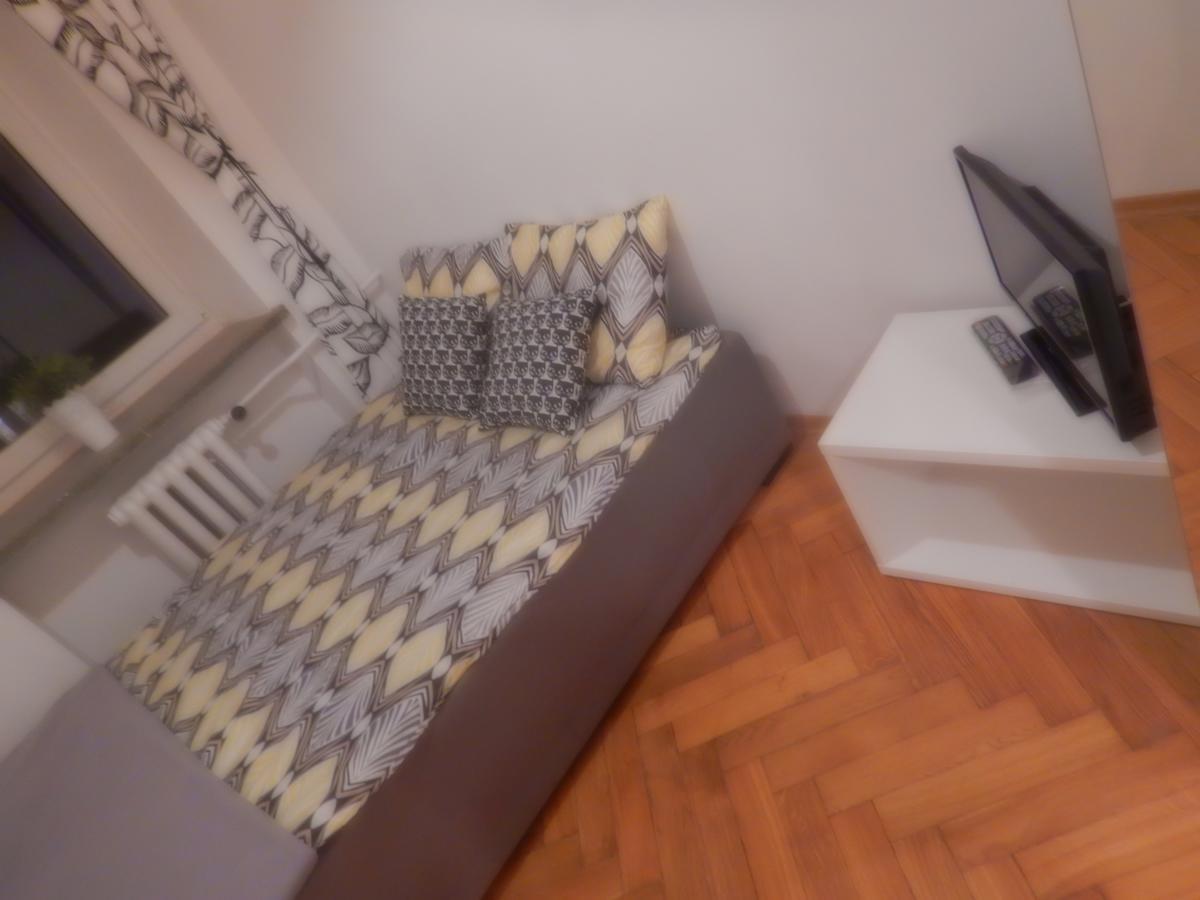 Central Warsaw Apartment Екстер'єр фото